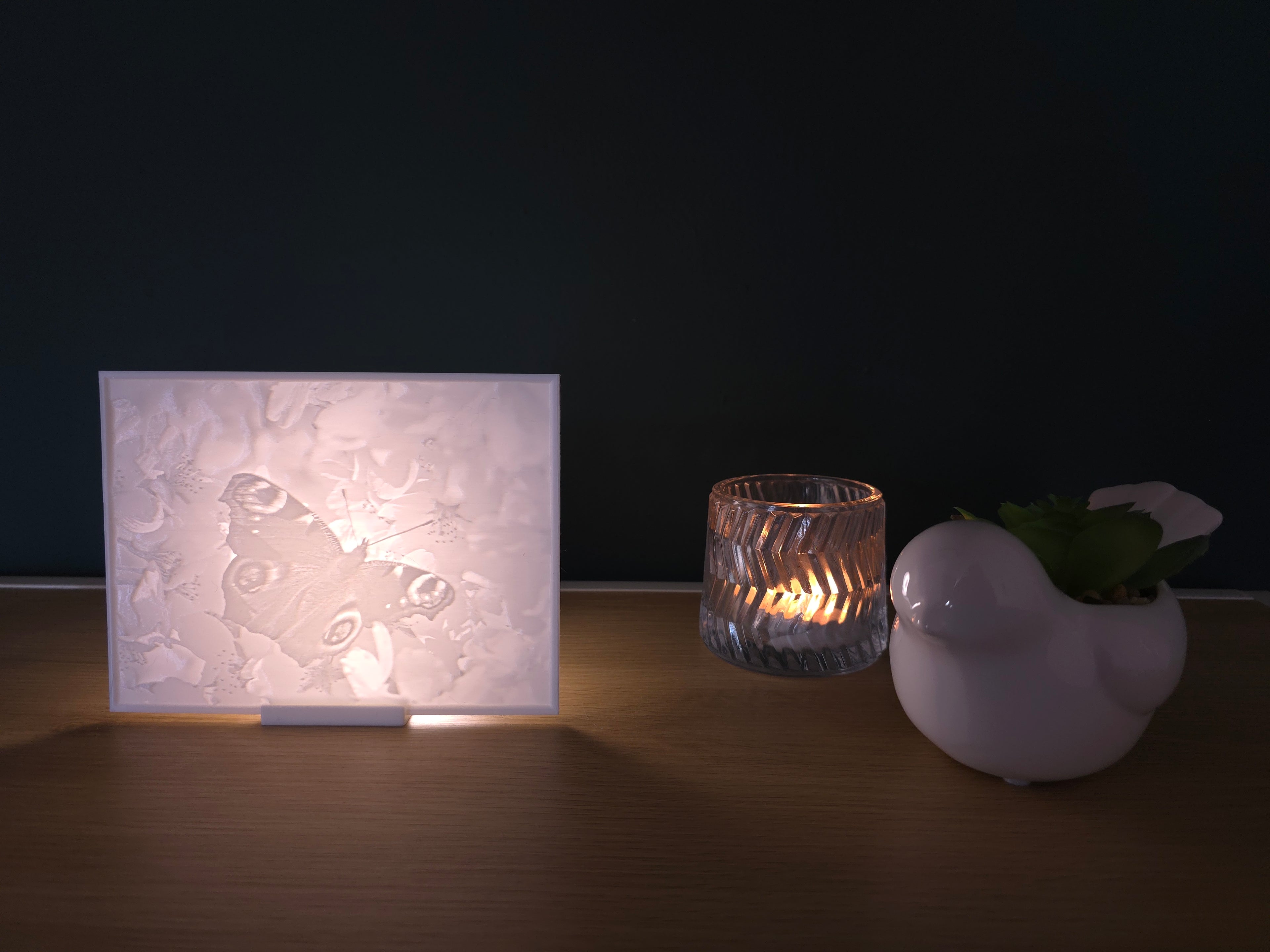 Lithophane met standaard - Vlinder op bloesem (verlicht)